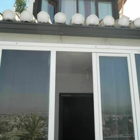 With One Bedroom In Granada, With Wonderful Mountain View, F Apartment *